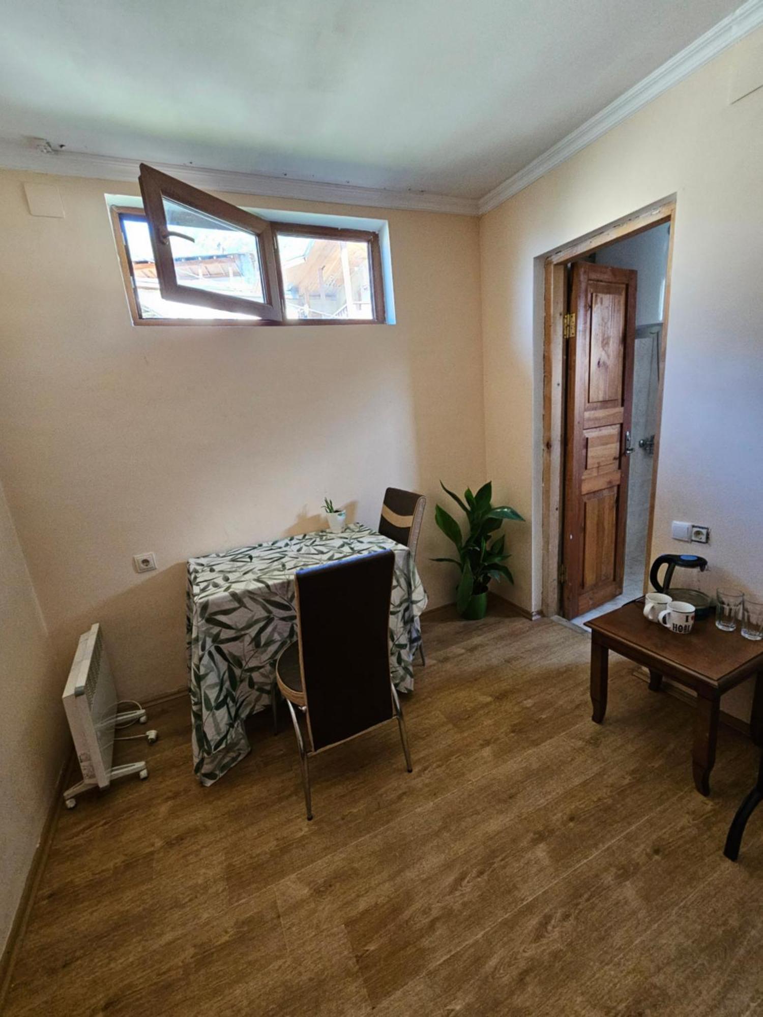 Guest House Goshtela Mestia Exterior foto